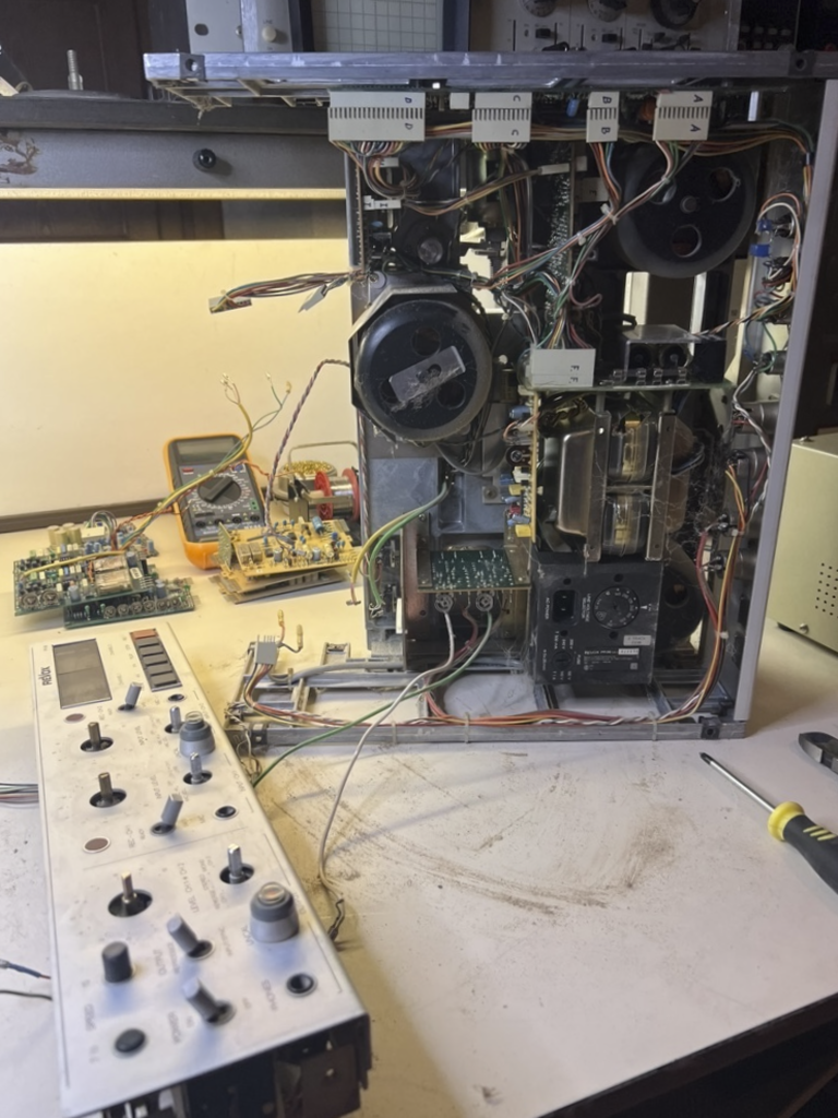 Revox PR99mkII on workbench.